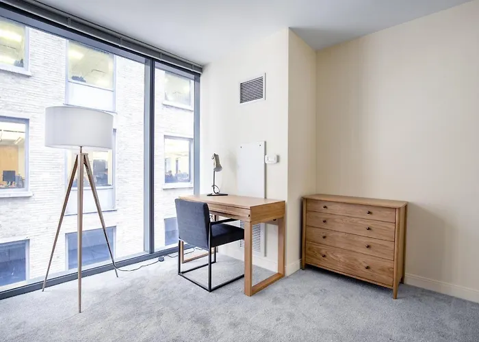 Loop 1br W Gym Pool Nr Financial District Chi-233